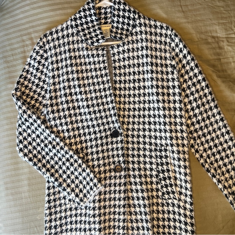 Max Studio Houndstooth Coat - Size Medium - image 7